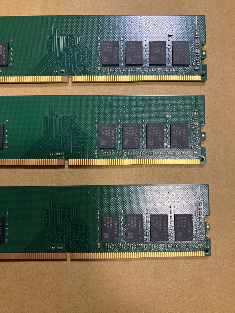 8GB *3枚DDR4 PC4-19200 CL17 メモリ