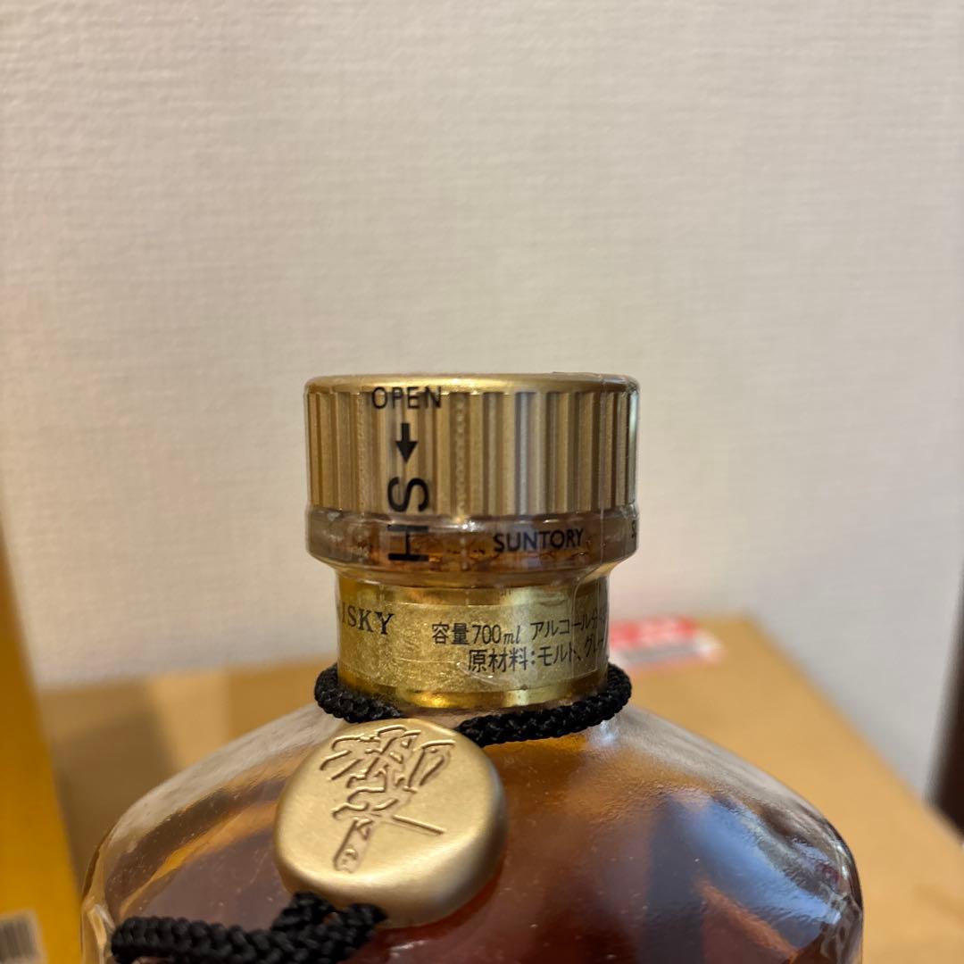 サントリーウイスキー響　裏ゴールドラベル　箱付き　未開封（4）