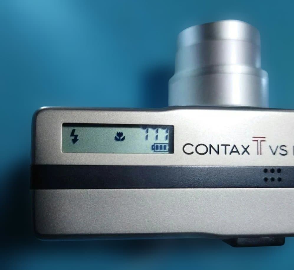 中古かつ動作品かつ美品「CONTAX TVS DIGITAL」＋付属品