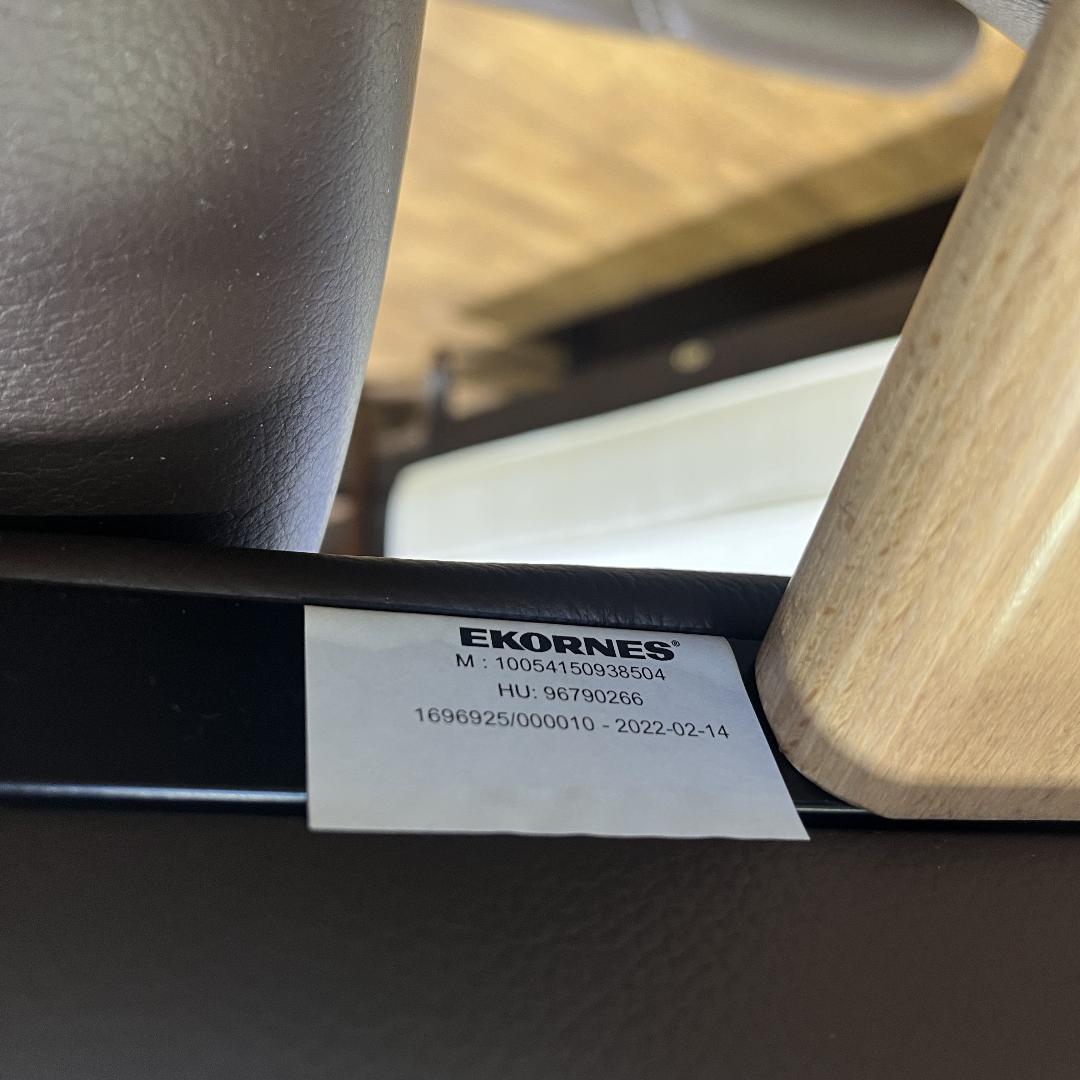 エコーネス コンサル Mサイズ ストレスレスチェア＆オットマン 極美品