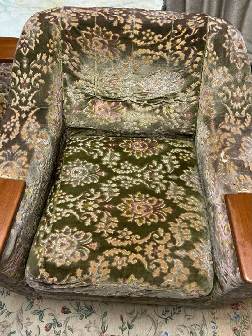 70年代クラシック調ソファー