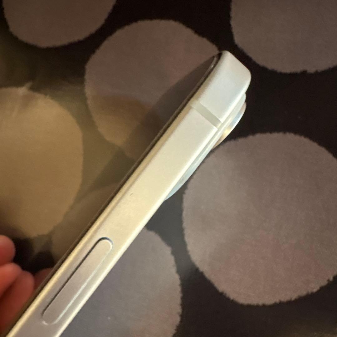 あんぱゃんページiPhone15 ブルー128GB本体➕ケーブル