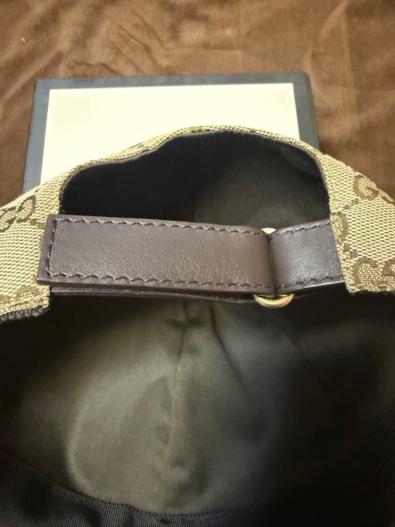 GUCCI GGキャンバス　ベースボールキャップ　ベージュ