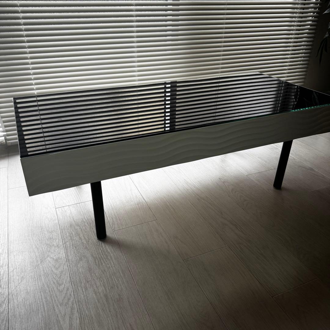 鏡面 白と黒の波模様センターテーブル カフェ ローテーブル