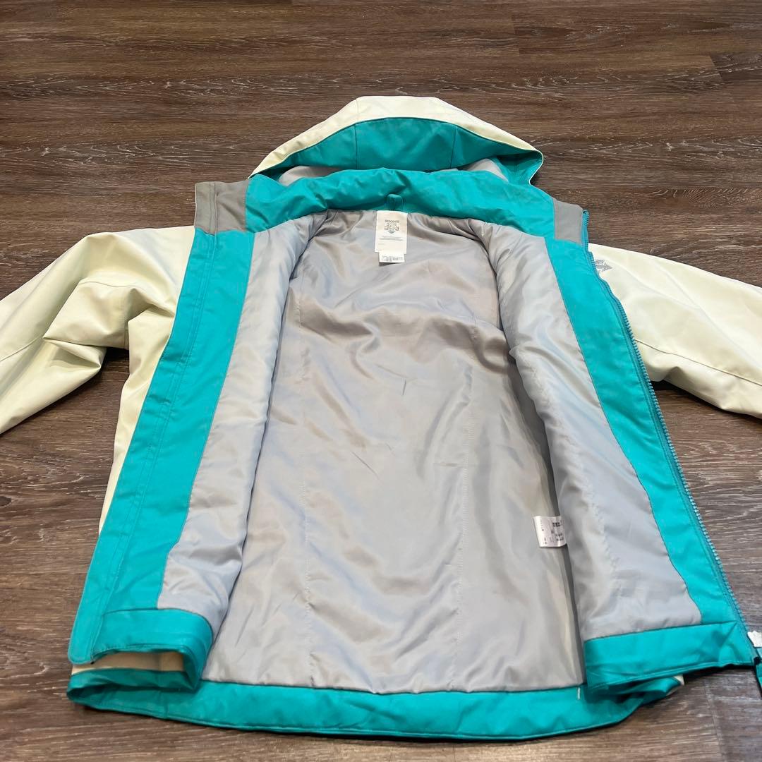 デサント美品　セットアップ　スキーウェア　150 　女の子