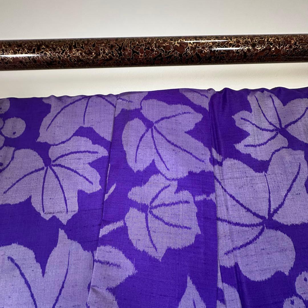 超美品　袷　正絹　着物　157 アンティーク　ヴィンテージ　銘仙　紫　ぶどう