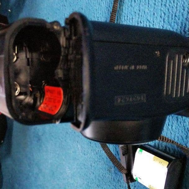 OLYMPUS　ズーム　クォーツデイト　稼働確認済　フィルムカメラ　新品電池付き