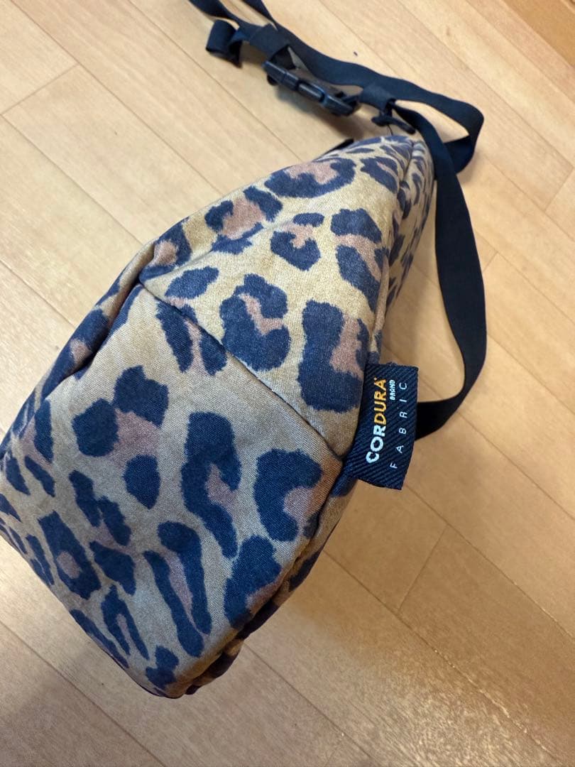 Supreme ショルダーバッグ ヒョウ柄