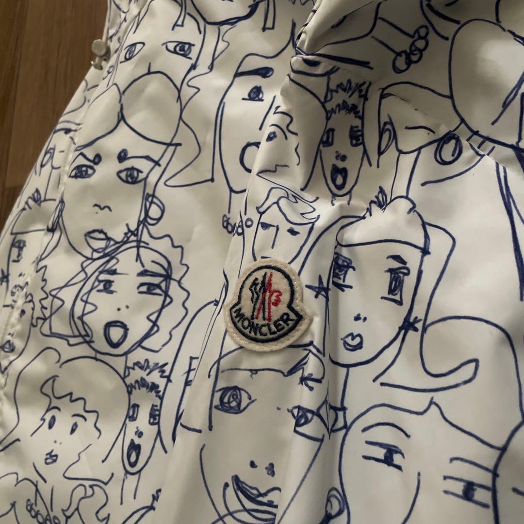 MONCLER 顔イラスト ナイロンジャケット