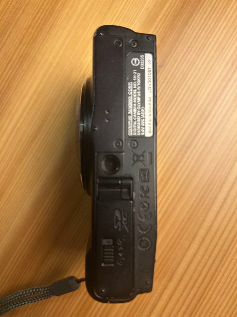 OLYMPUS コンパクトデジタルカメラ SH-21