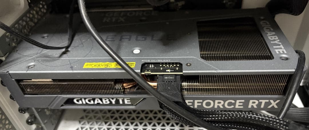 グラフィックボード・グラボ・ビデオカード GIGABYTE RTX4070Ti EAGLE OC R2.0