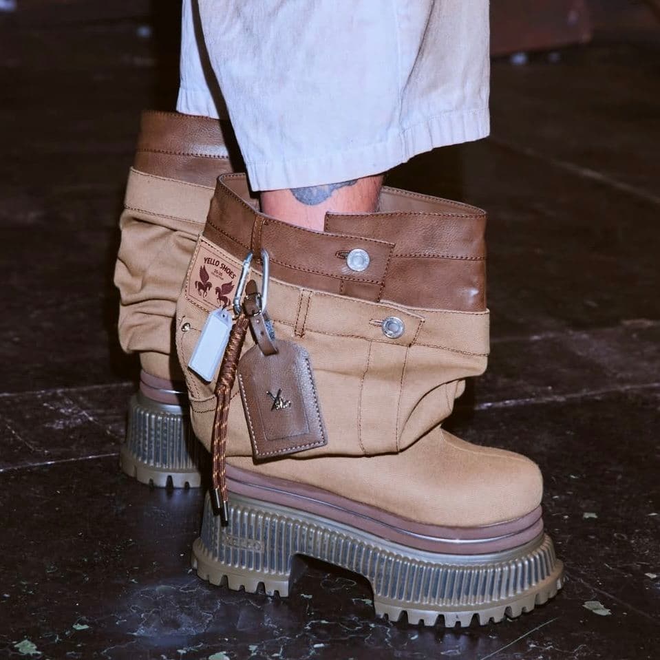 Yellow 【即完アイテム】 大人気ショートブーツ