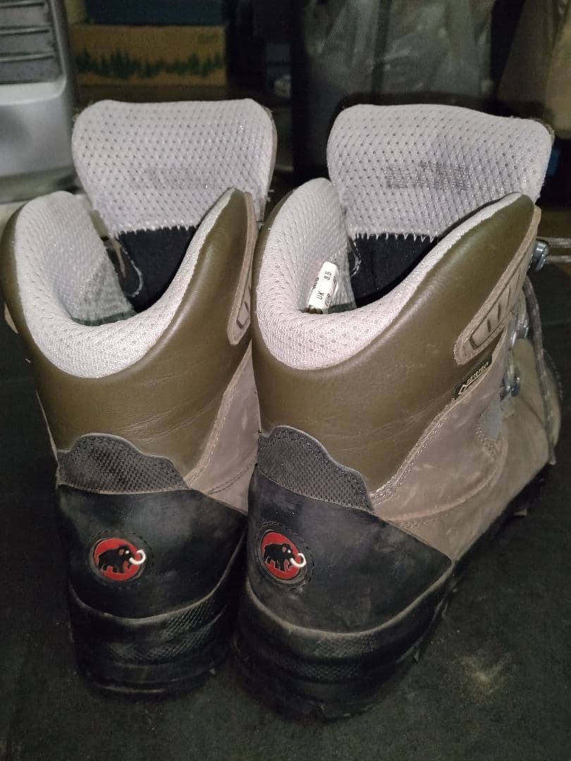 マムート トレッキングブーツ 登山靴 GORE-TEX