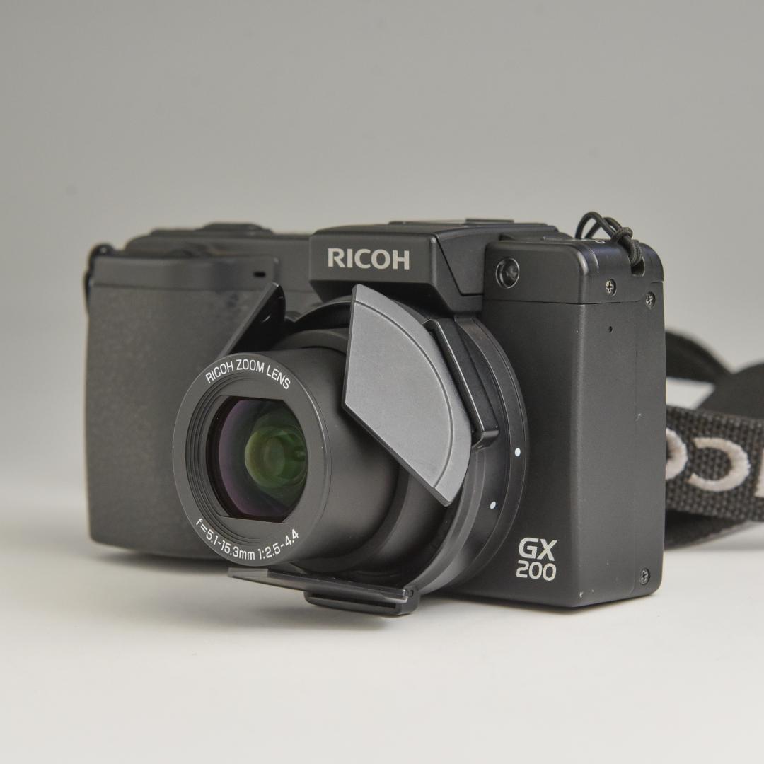 付属品多数 GX200 中古 センサー汚れあり