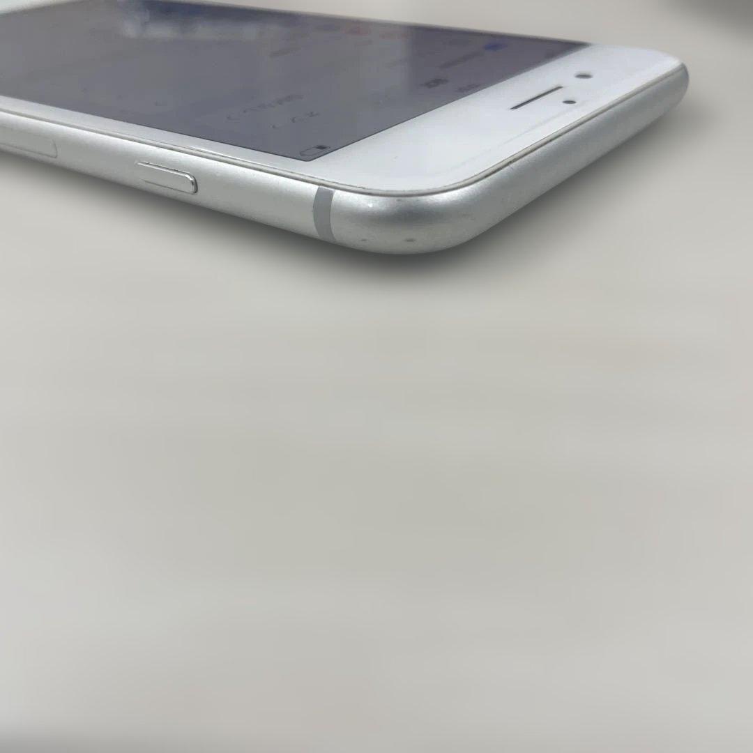 Apple iPhone 8 Plus 64GB SIMフリー