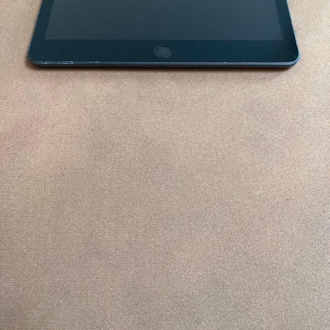 3357【早い者勝ち】iPad7 第7世代 32GB WIFIモデル☆