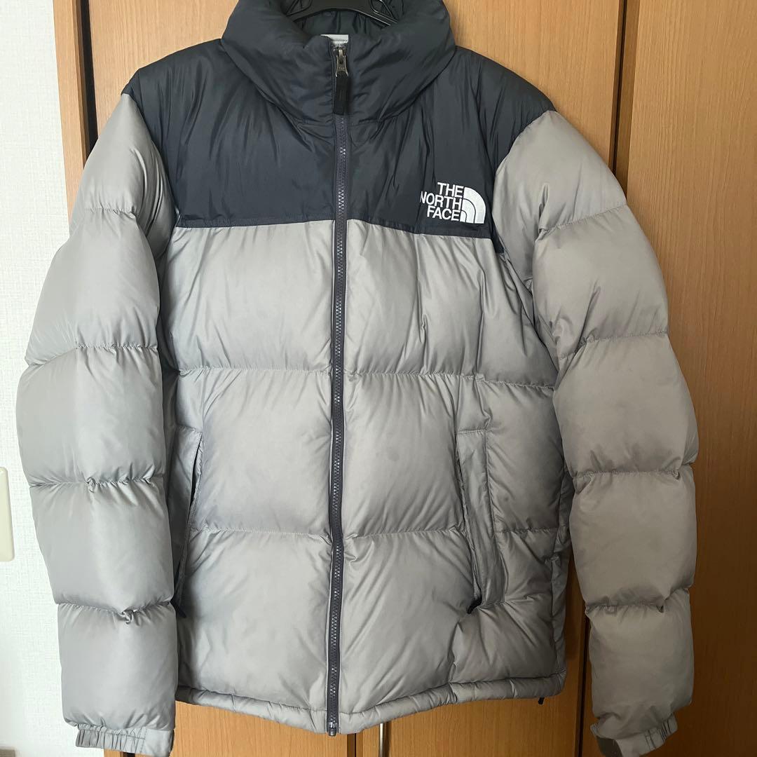 【大人気サイズ】ノースフェイス　ヌプシ　ダウンジャケット　グレー　XL
