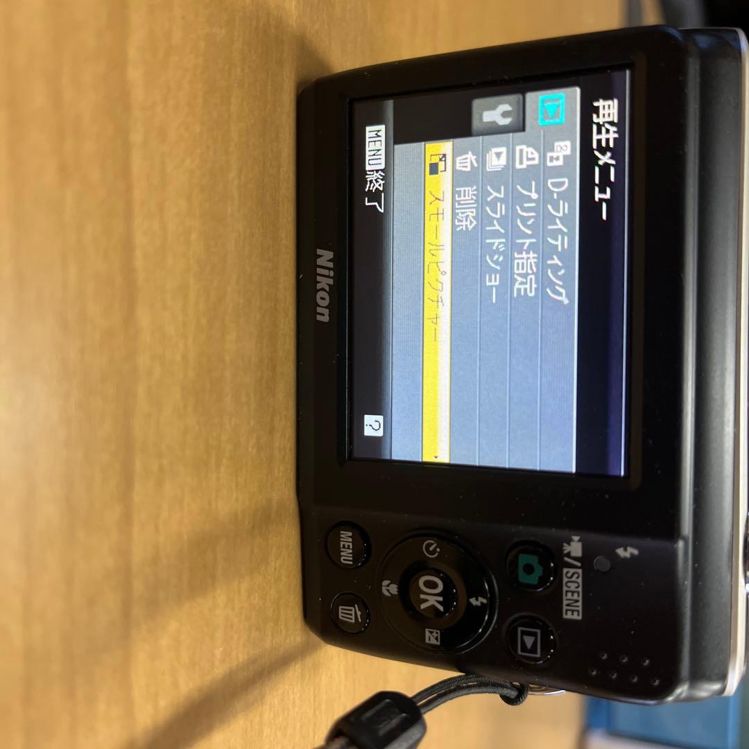 Nikon COOLPIX L21 ニコン　ケース、sdカード付き