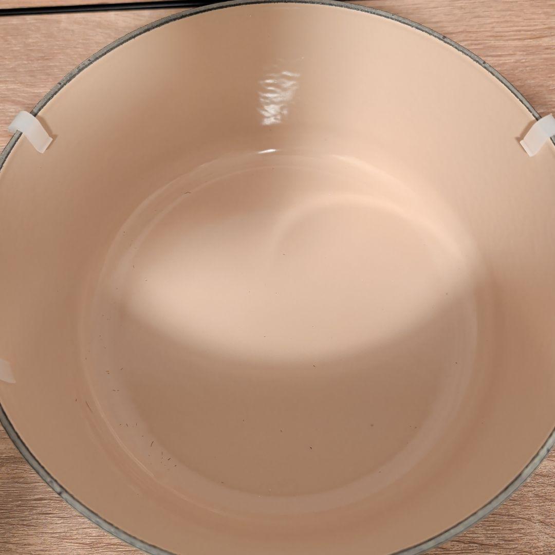 【新品・未使用】ル・クルーゼ　ココット・ロンド　トラディション　24cm