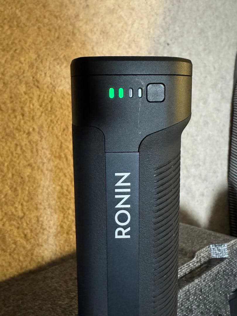 新品未使用　DJI RONIN-S 一眼カメラ ジンバル