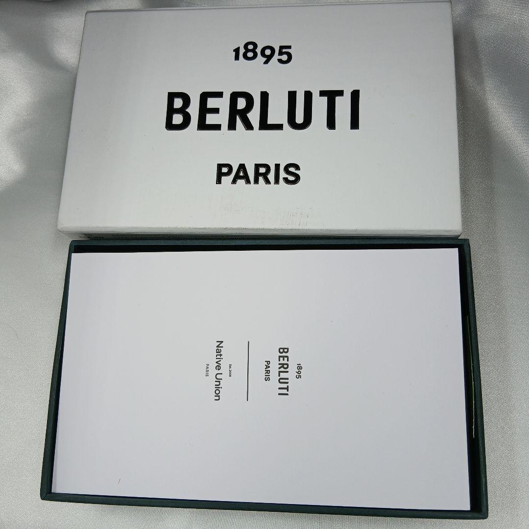 定価8.8万【ベルルッティ】AirPods proケース ライトアルミニオ 完売