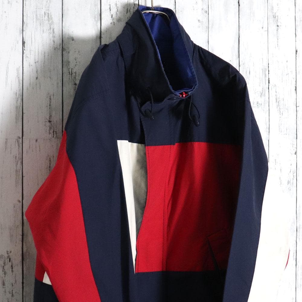 希少！９０s トミーヒルフィガー 背中ロゴ刺繍リバーシブルナイロンジャケット