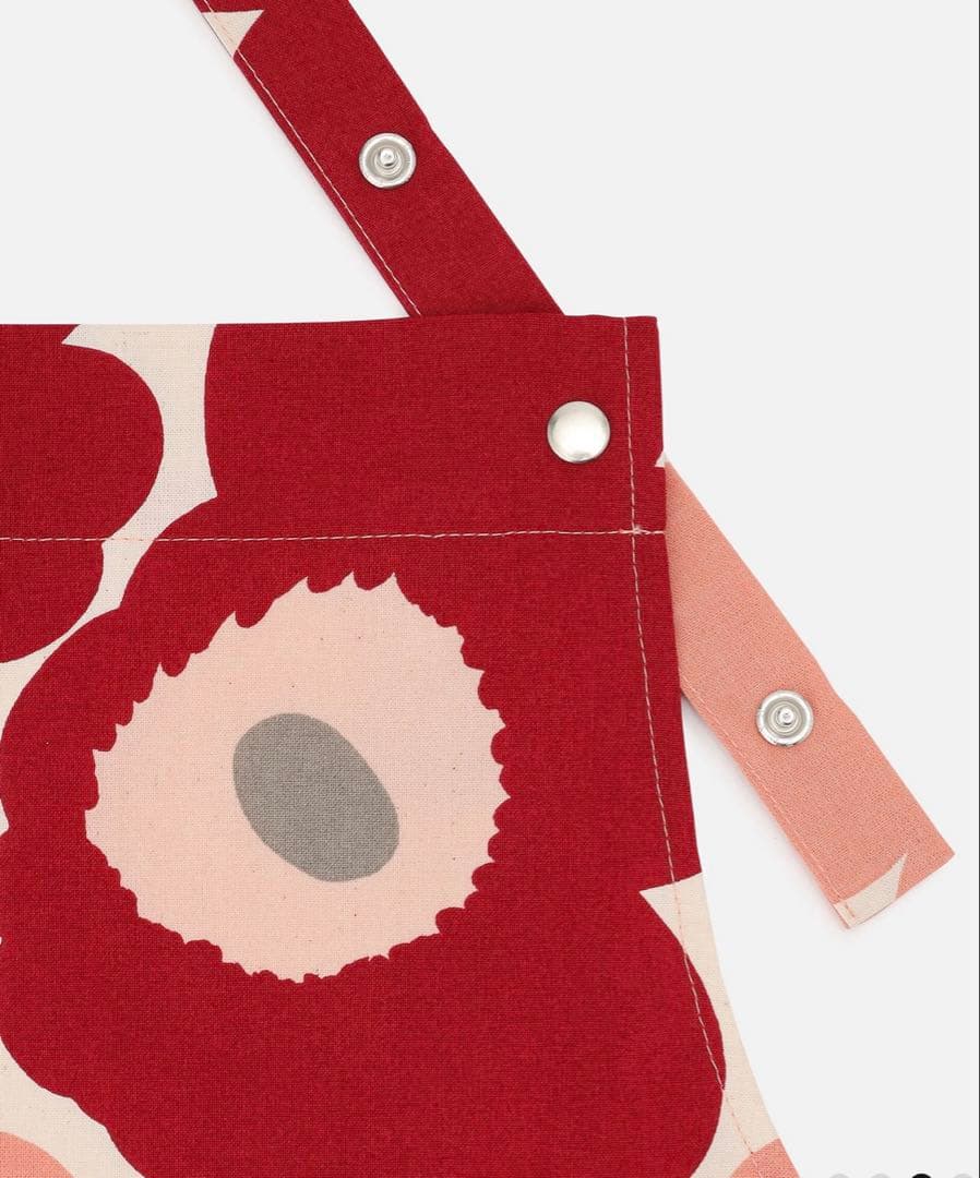 新品　marimekko マリメッコ　エプロン　パーリナ