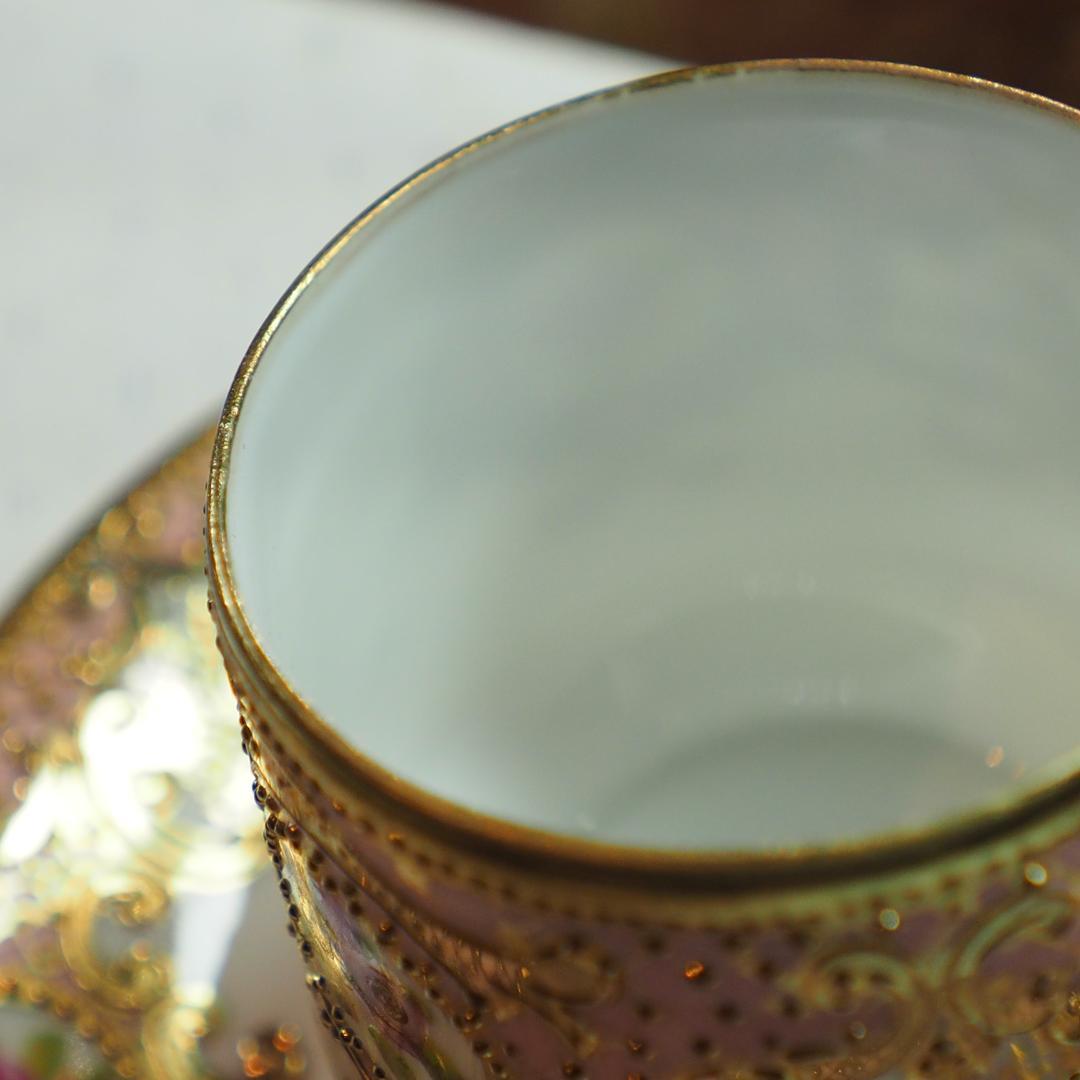 オールドノリタケ 金盛上陽刻桃地薔薇図紋 マルキ印 里帰り チョコレートカップ