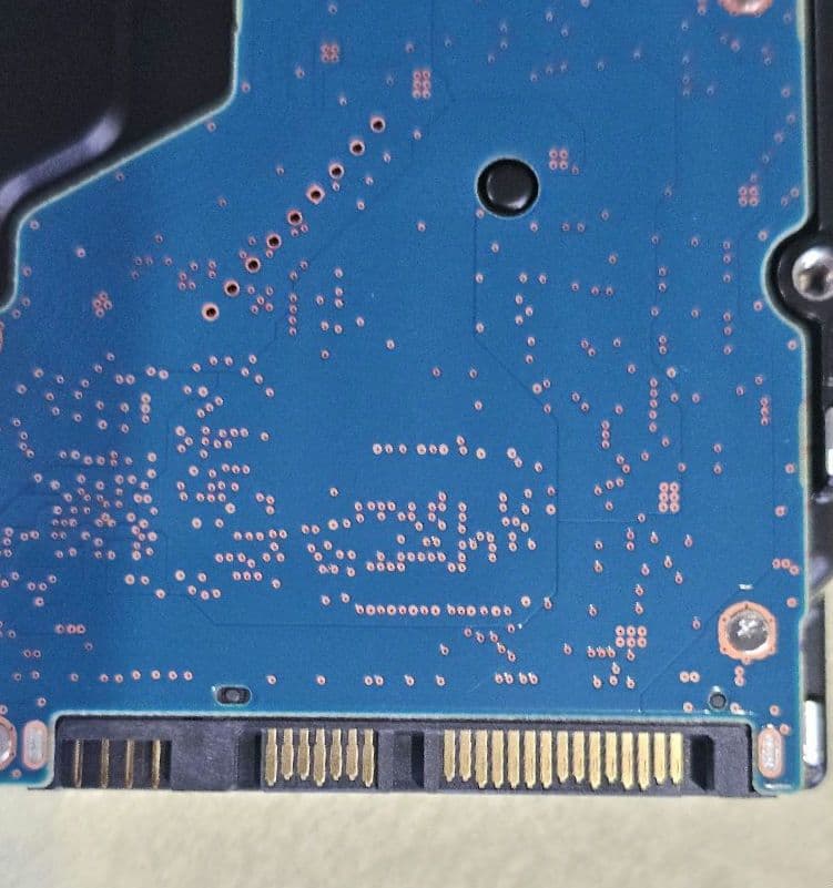 東芝　16TB HDD MN08ACA16T 未使用品