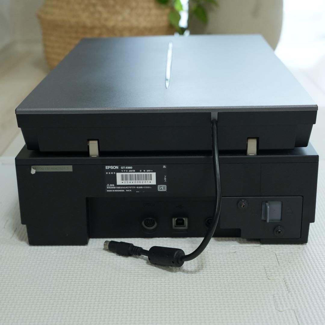 美品 GT-X980 フラットベッドスキャナー