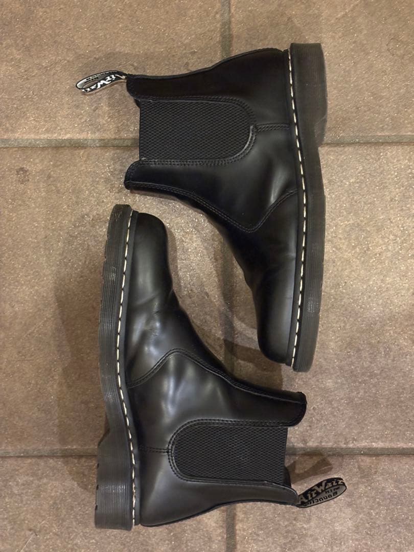 Dr.Martens ホワイトステッチ　チェルシーブーツ