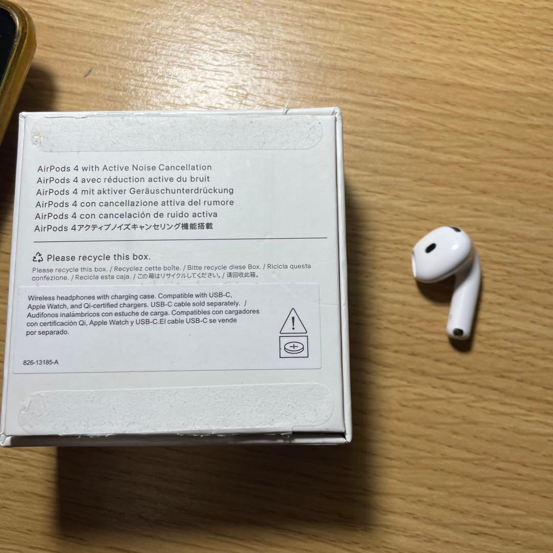 airpods4 アクティブノイズキャンセル。右耳聞こえません。ベノム