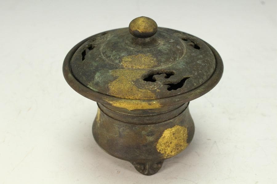 蔵六造 飛金 刻 霊芝 青銅 香炉 在名(K-XA807)