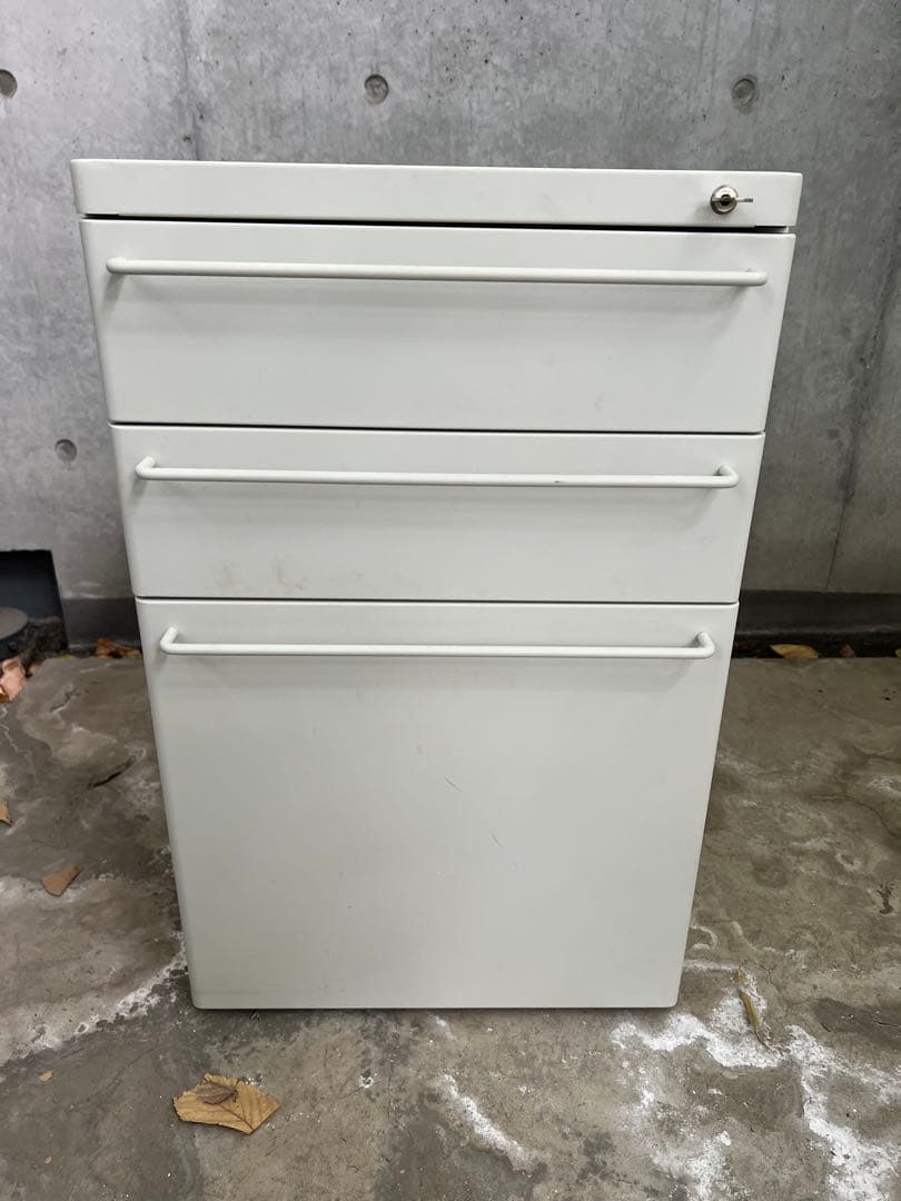 【手渡し限定／東京都新宿区】MUJI スチールキャビネット／ライトグレー