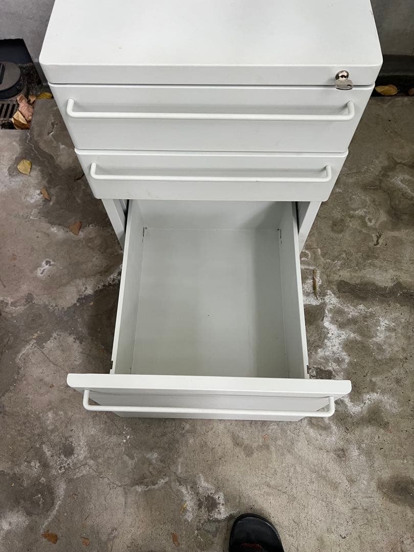 【手渡し限定／東京都新宿区】MUJI スチールキャビネット／ライトグレー