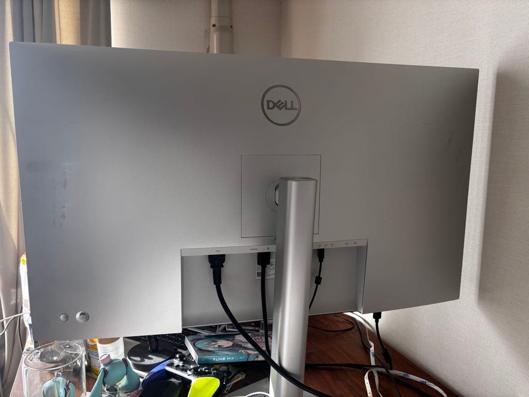 DELL U3223QE モニター 本体