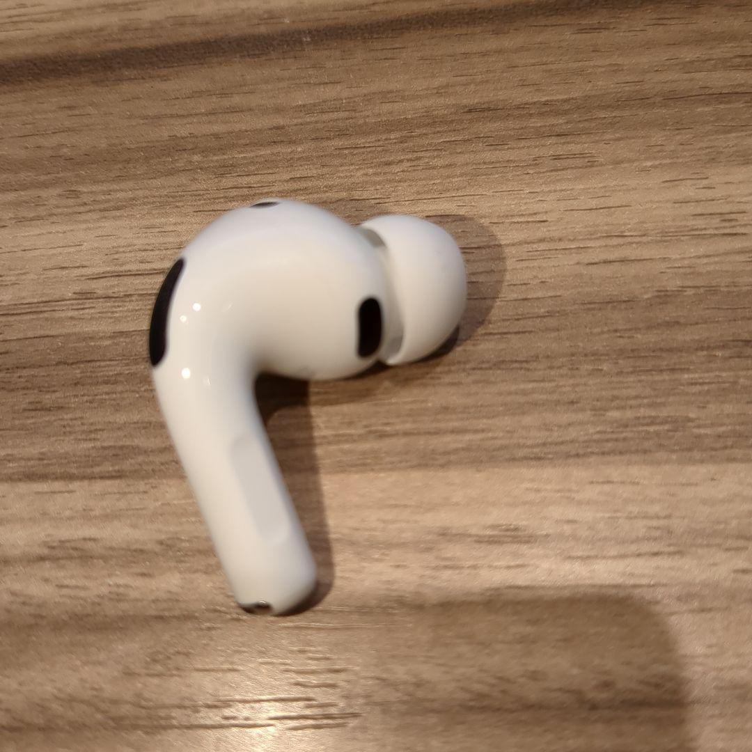 美品　AirPods Pro 第3世代 右　右耳　A3063