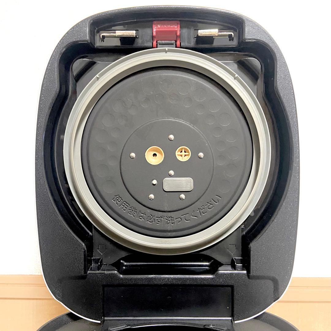 TIGER タイガー 圧力IH炊飯器 5.5合 JPC-G100WA ホワイト