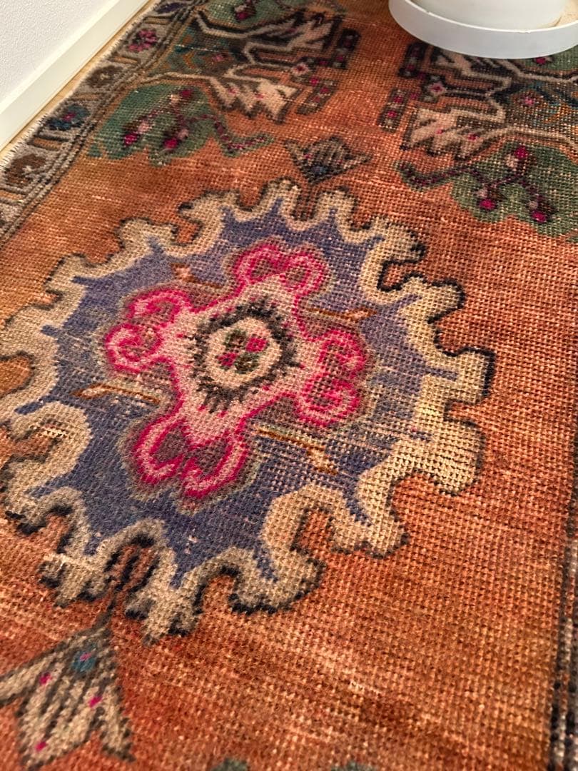 トライバルラグ・トルコヴィンテージラグ・ウール約52×124cm