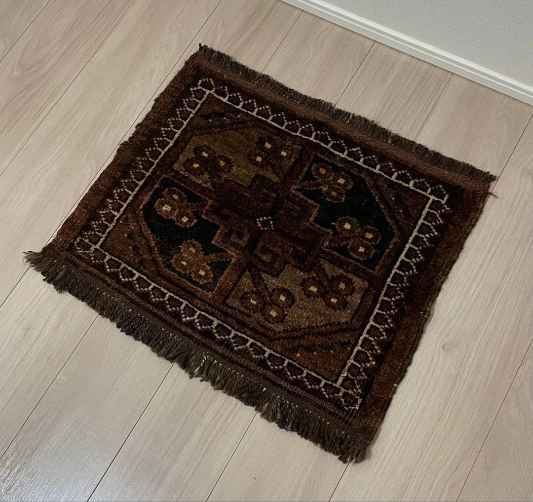 ヴィンテージラグ　トルクメン　スモールラグ