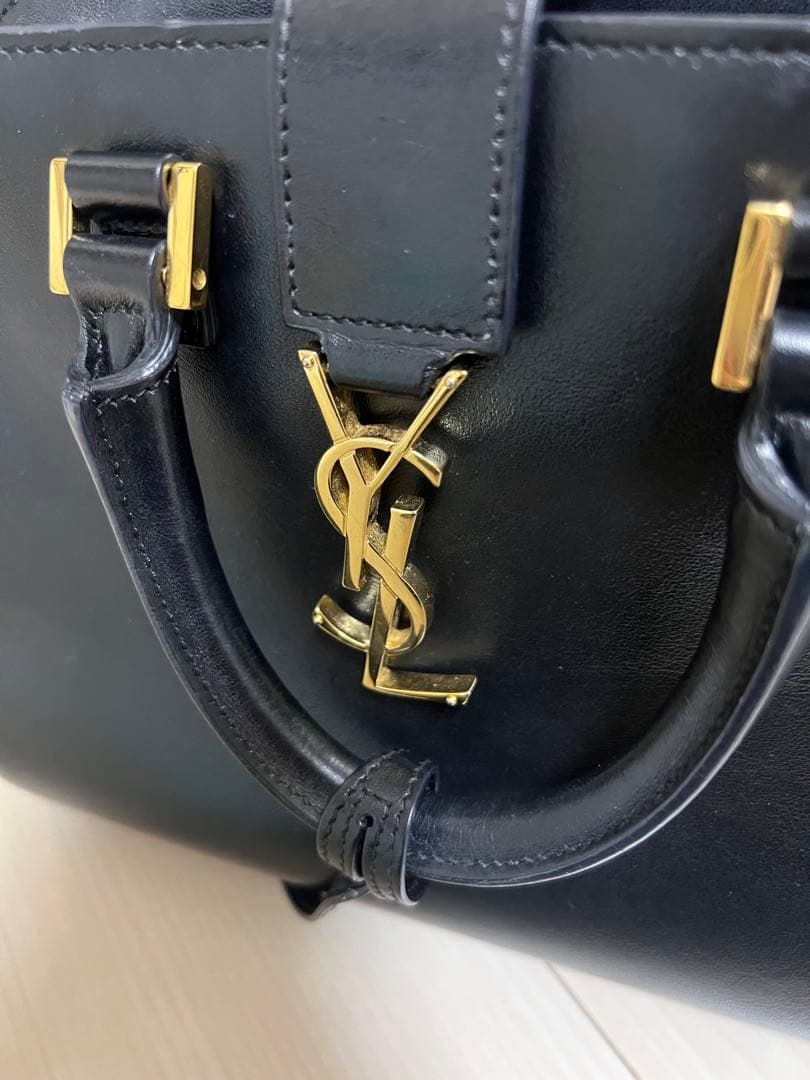 MomoCoco様SAINT LAURENT ブラックレザー ベイビーカバス