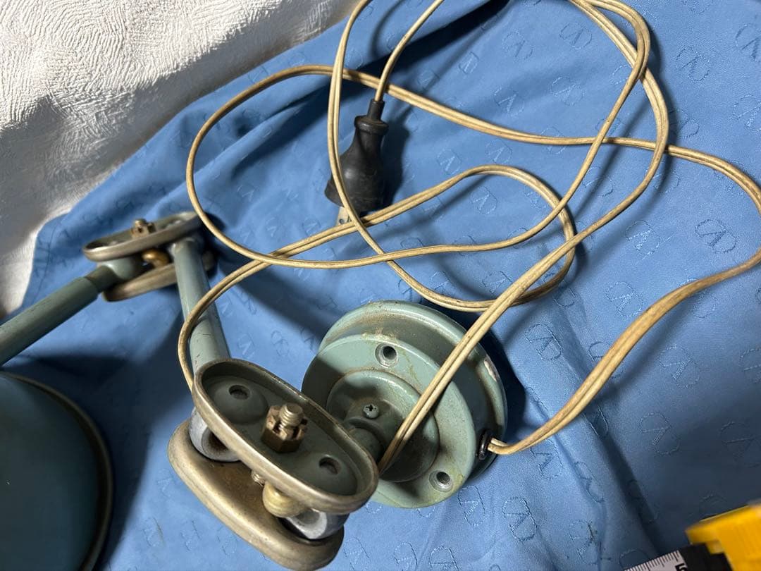 ヴィンテージ　昔のスタンドランプ　昭和レトロ