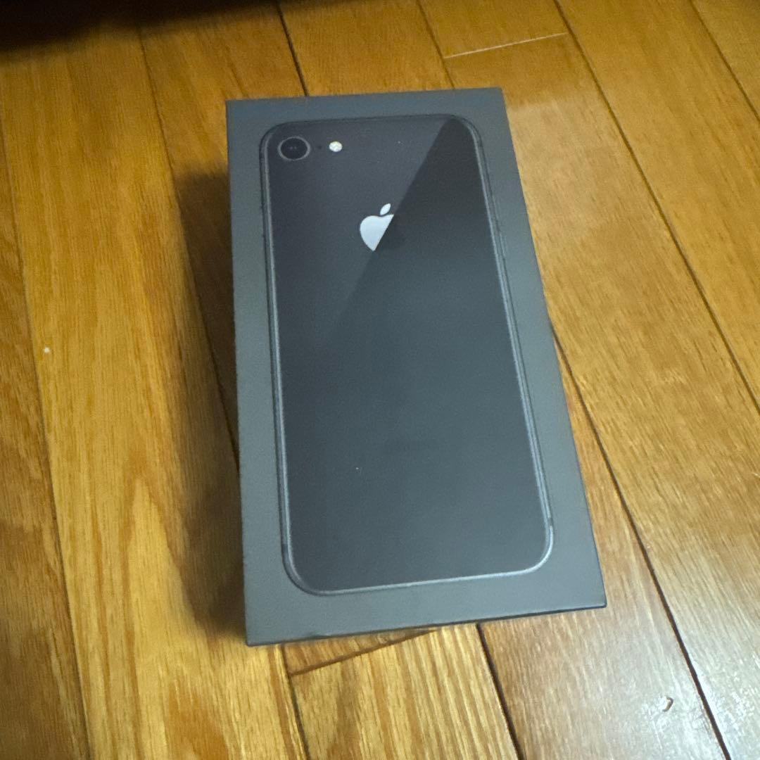 iPhone8 ブラック　64GB