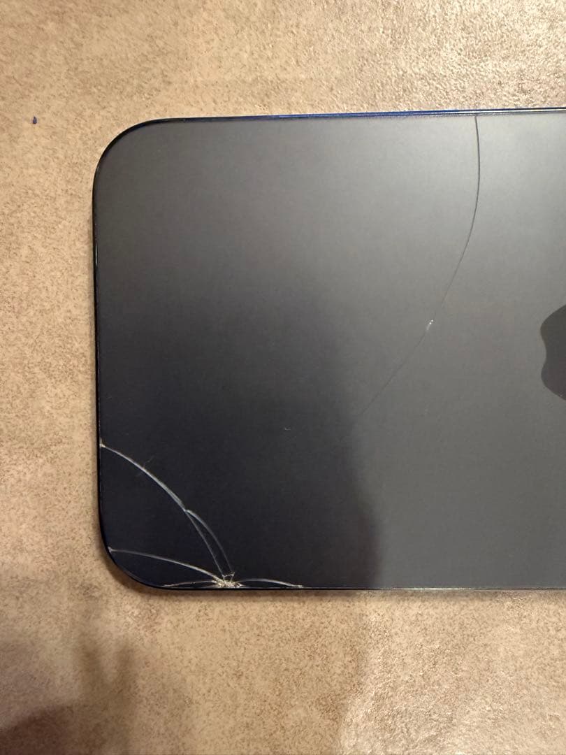 【傷あり】Apple iPhone 15 Pro Max