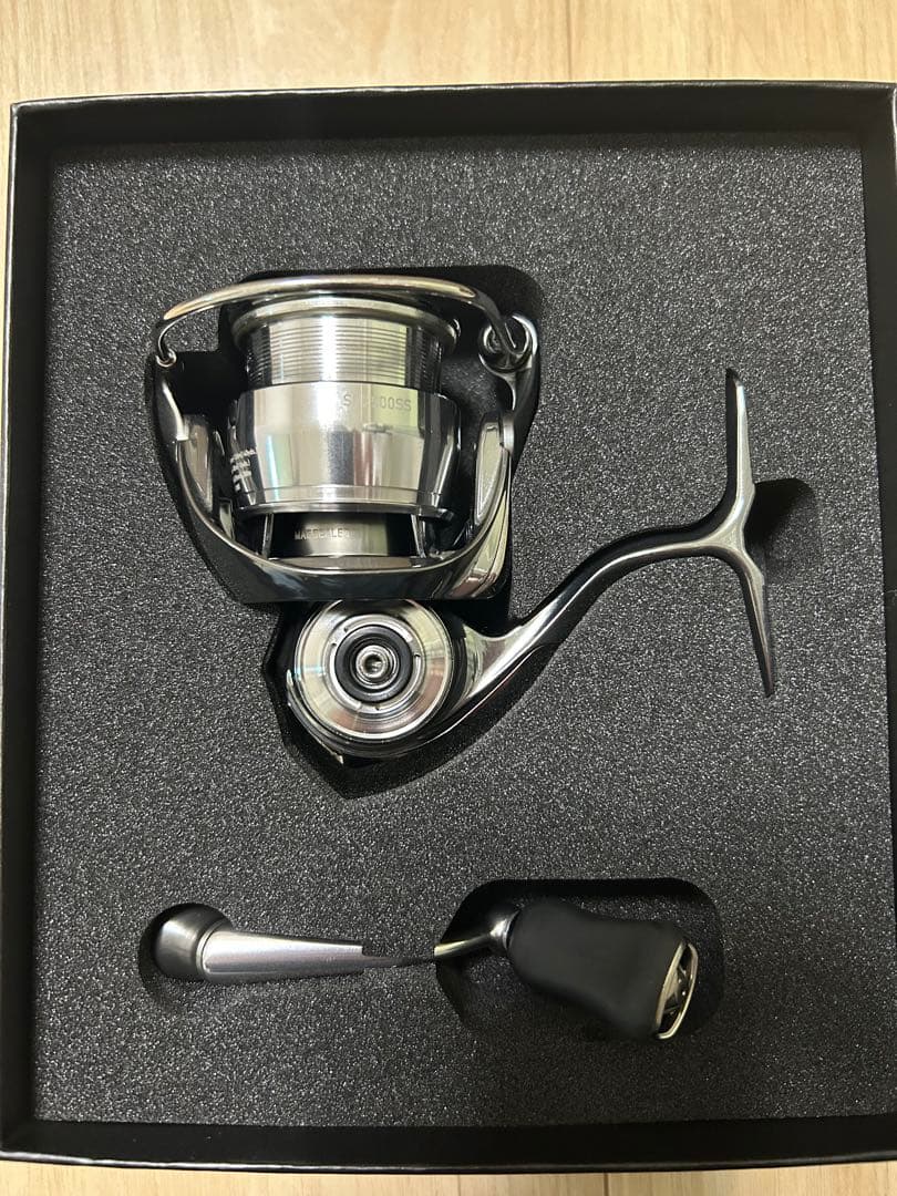 ダイワ イグジストSF 2500SS (オーバーホール済み)