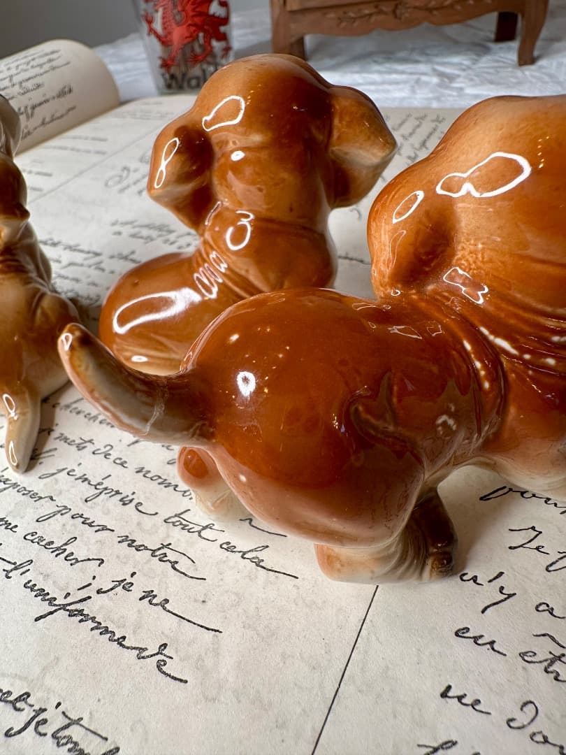 イギリス ヴィンテージ 陶磁器 可愛い犬のフィギリン ビーグル