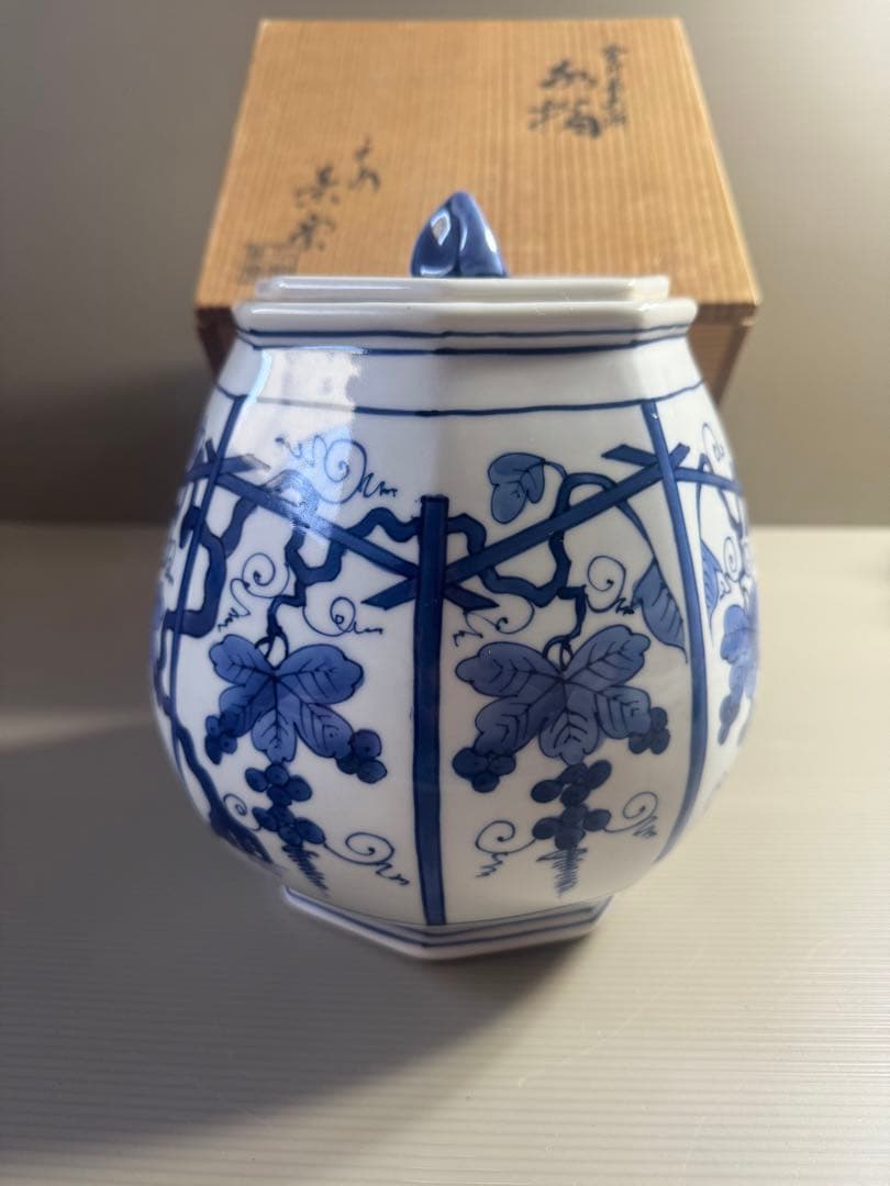 1552 平安景雲　染付葡萄棚文　水指　共箱