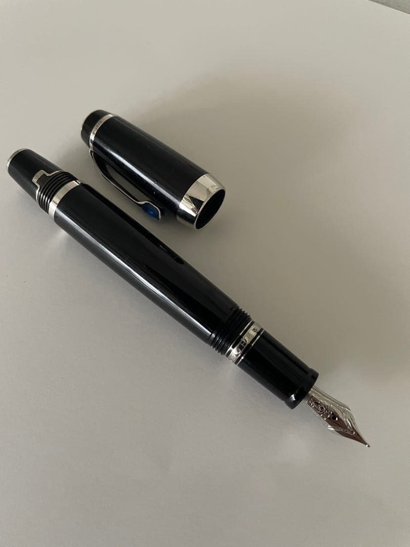 モンブランMONT BLANC 万年筆 ボエムブルー