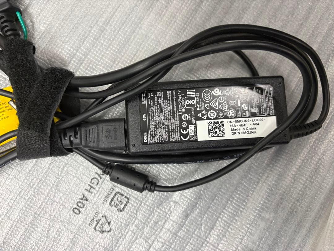 OS-87 DELL ディスプレイモニター本体 付属品有り