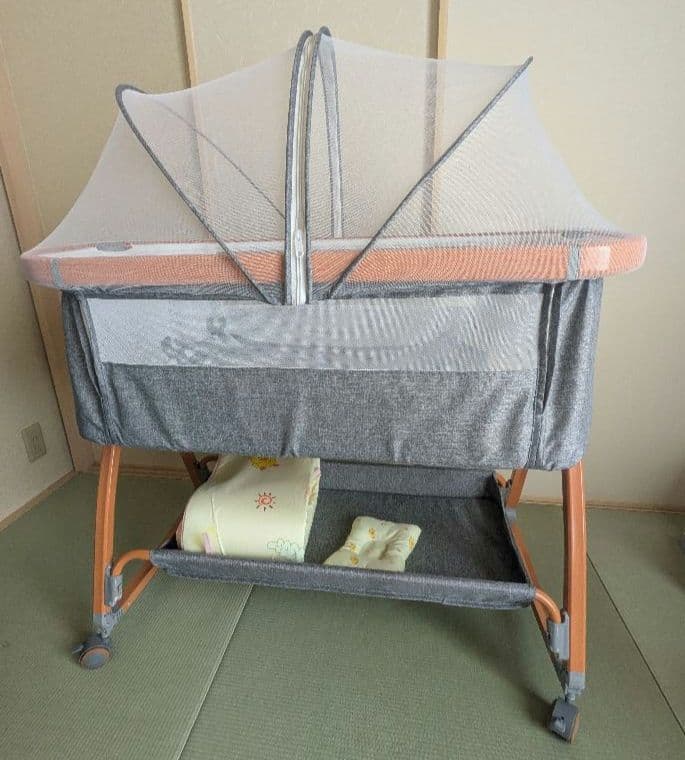 【送料込み】ベビーベッド グレー 高さ調整可能 ゆりかご 蚊帳付き